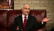 Тодор Башиянов в ролята на служебния премиер на България