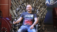 Борис Солтарийски се снима за спомен на истинския трон от филма ''Game of Thrones''
