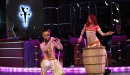 Биляна и Метин танцуват индийски танц