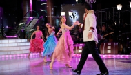 Ива и Калоян танцуват виенски валс в задачата ''Бал на аристокрацията'', партнират им Миглена Бахчеванова и Николая Маркова