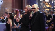 Цветелина Грахич и Георги Милчев-Годжи изпълняват песента ''В смис' такъв''
