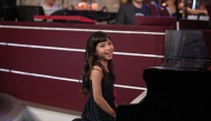 Тереза Тодорова свири по музика на Шопен в ''Запознай се с малките'', 22.11.2013 г.