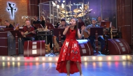 Г-ца Тереза изпълнява песента ''Te amare'', 13.02.2015 г.