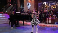 Г-ца Крисия изпълнява песента ''Summertime'', 18.12.2015 г.