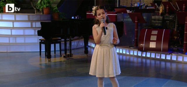 Светлинна Миткова, на 9 г., в кастингите за проекта "Нова звезда"